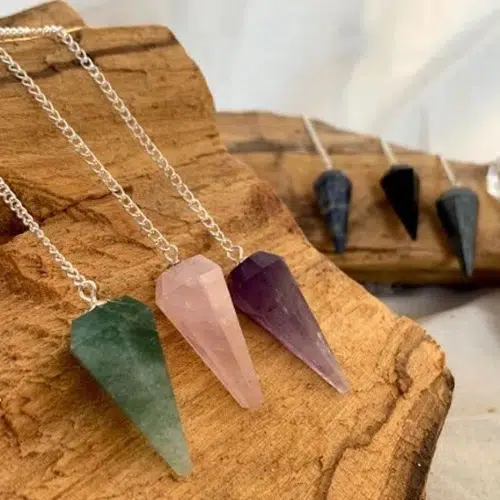 Pendulos de Piedras